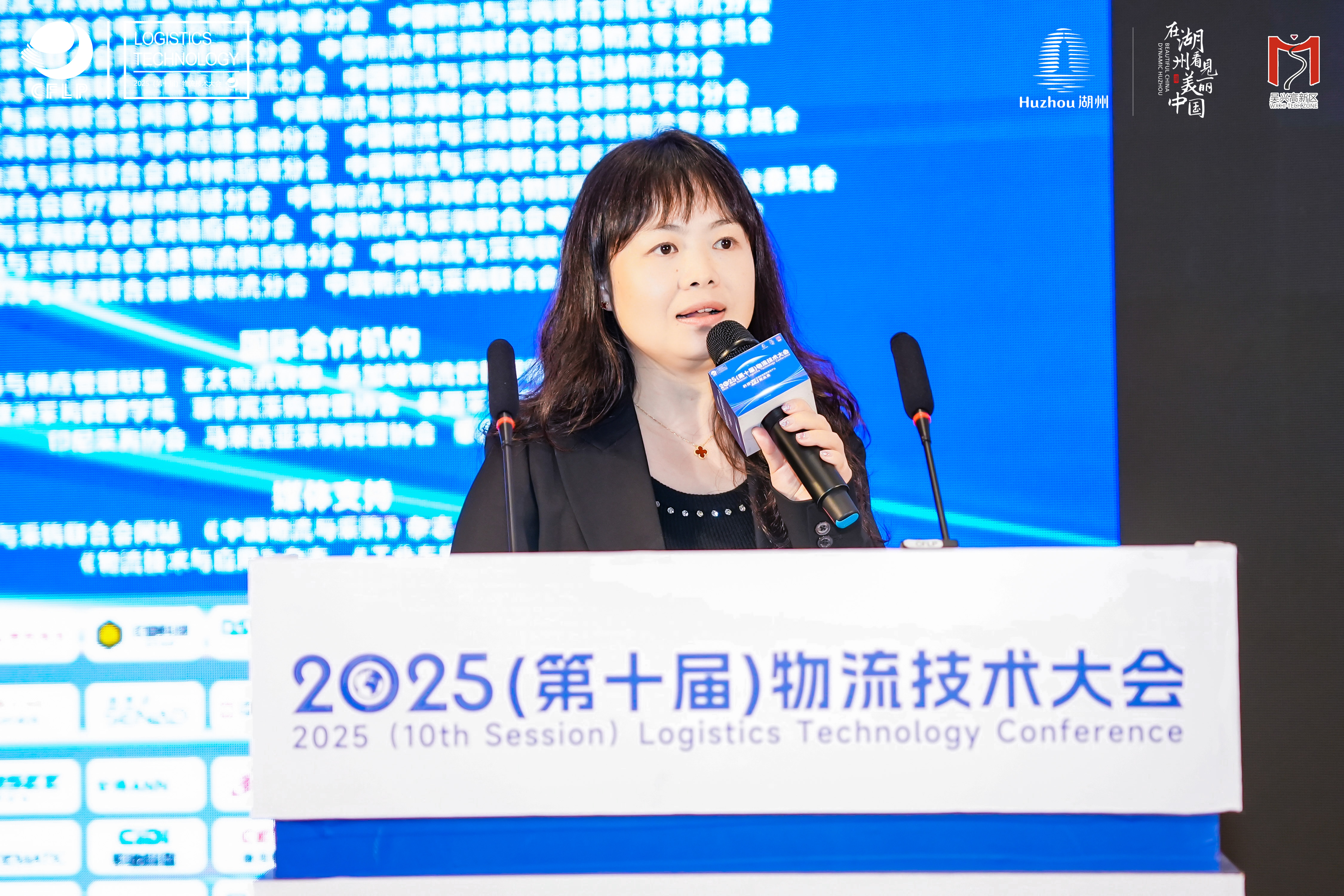 龙建维.jpg
